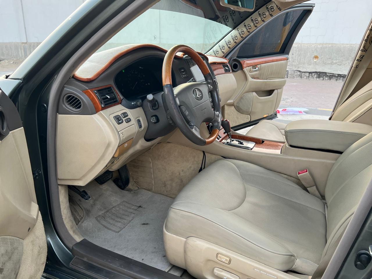 Lexus LS 2005
