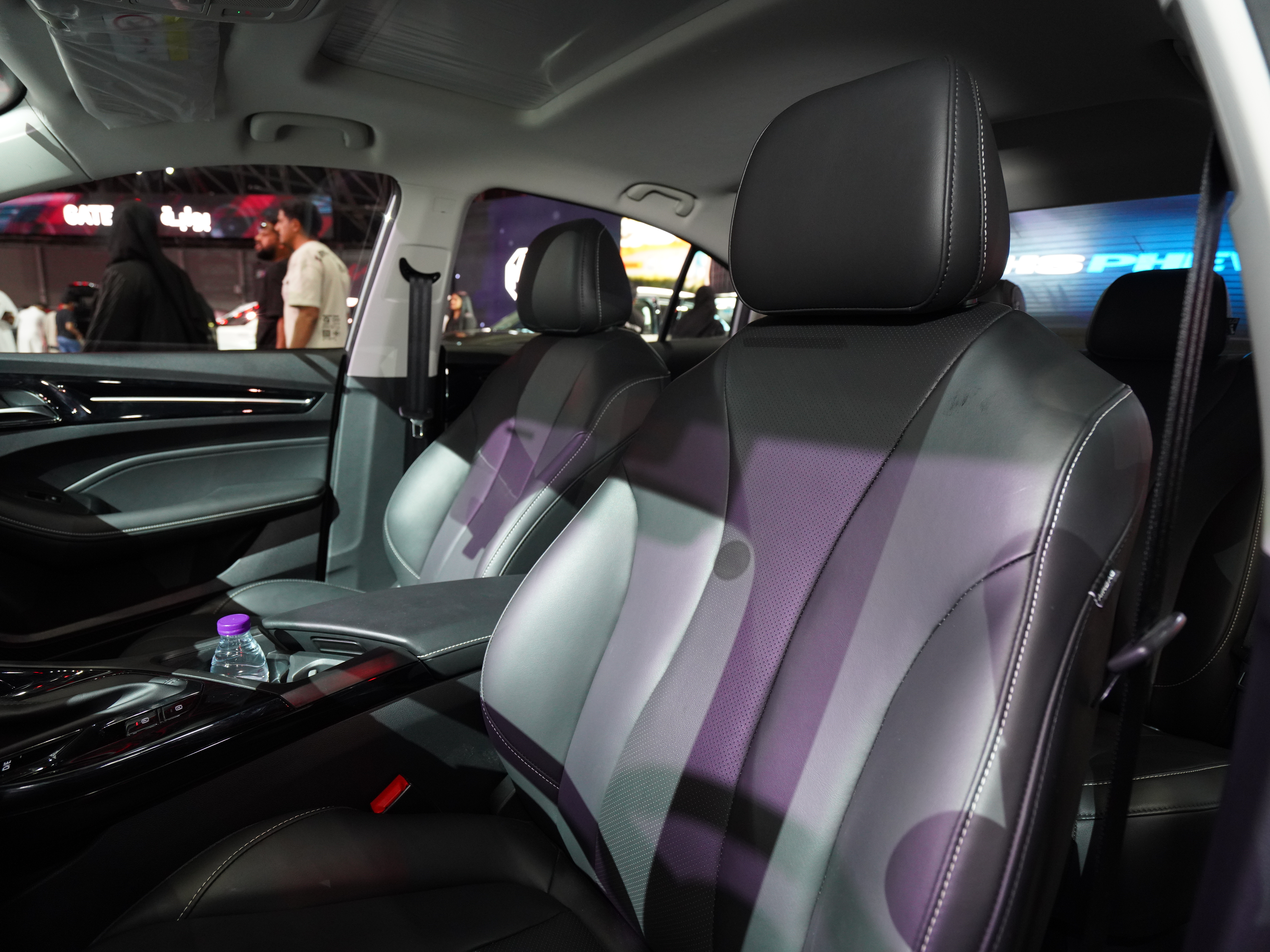 https://gcc-1307444343.cos.accelerate.myqcloud.com/cc/car-image/7bea7856