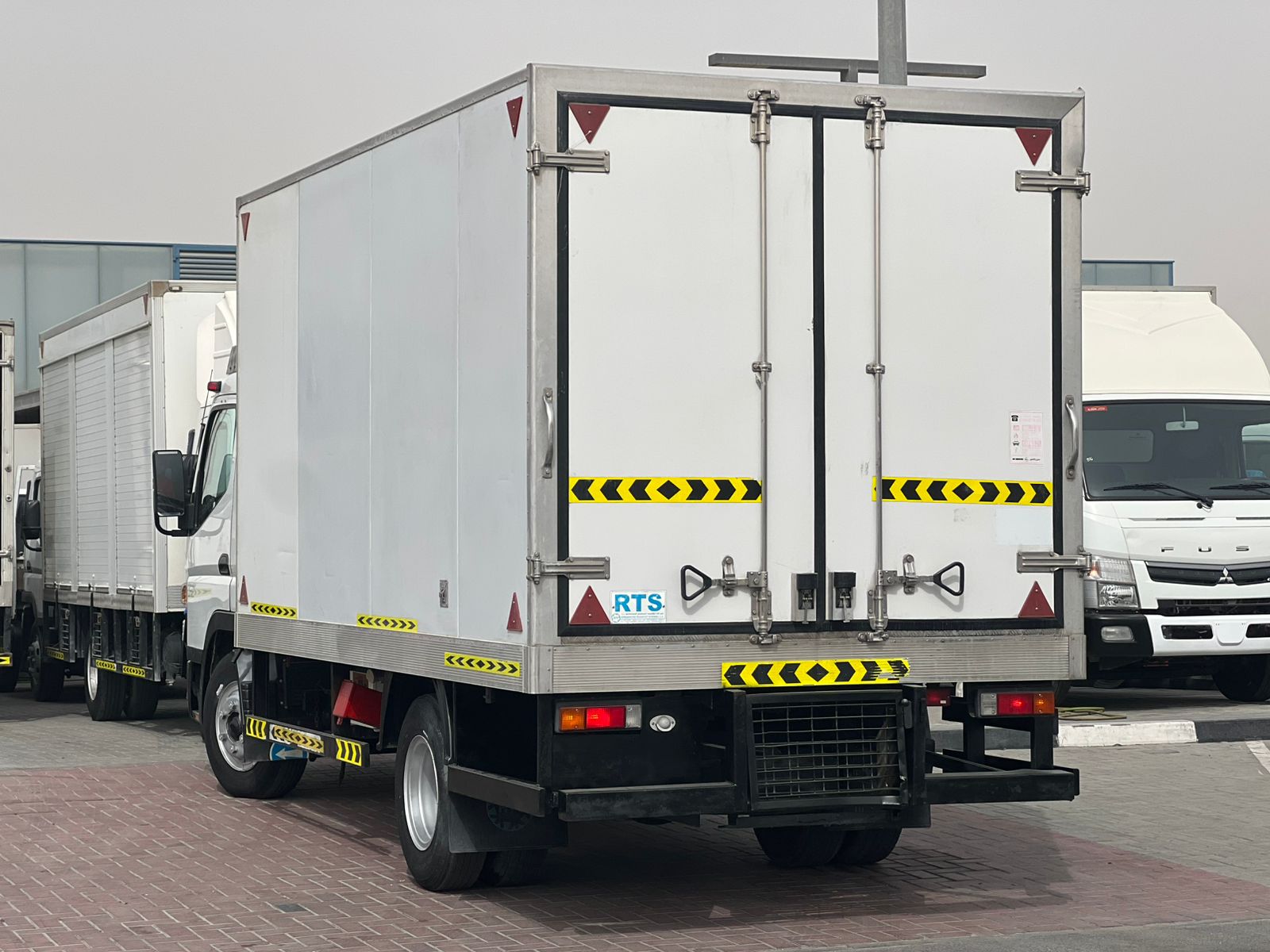 Mitsubishi Canter 2020