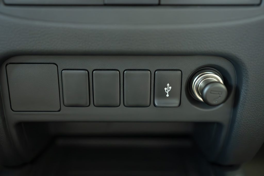 Mitsubishi L200 2023 2.5L