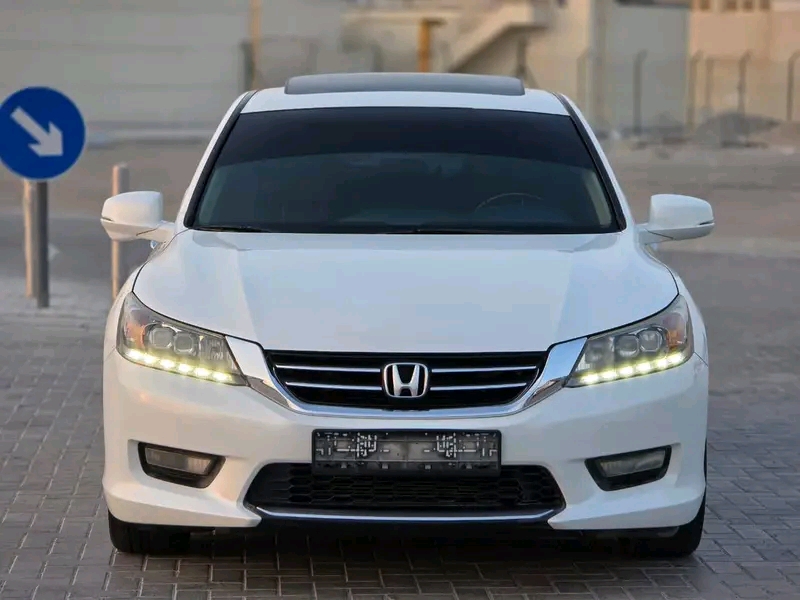 هوندا أكورد 2014