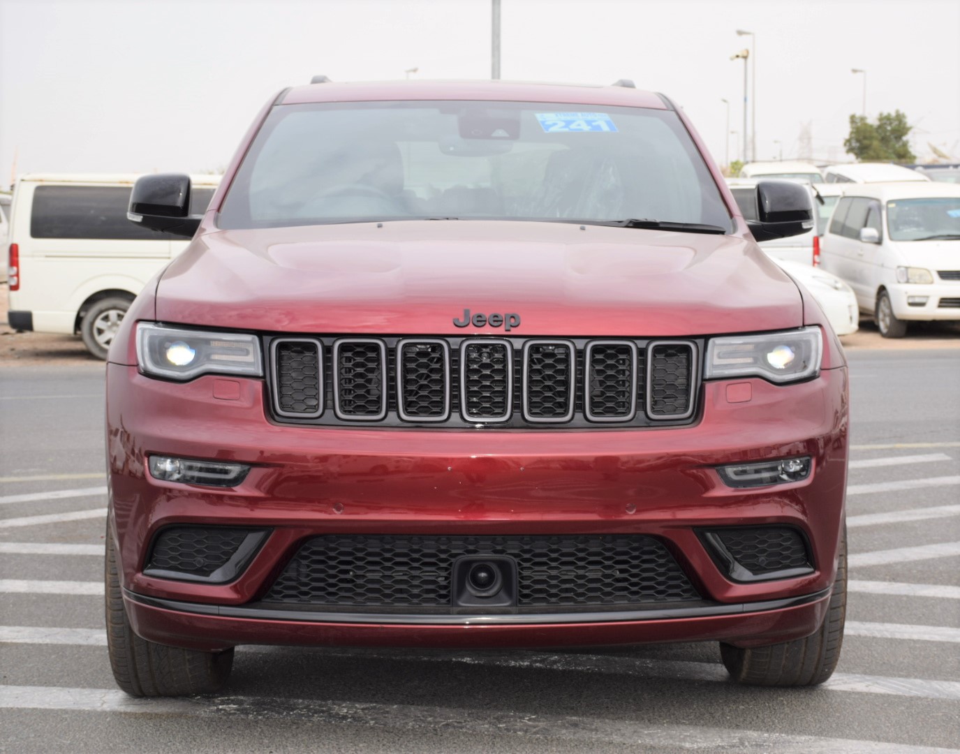 جيب جراند شيروكي 2022 5.7L