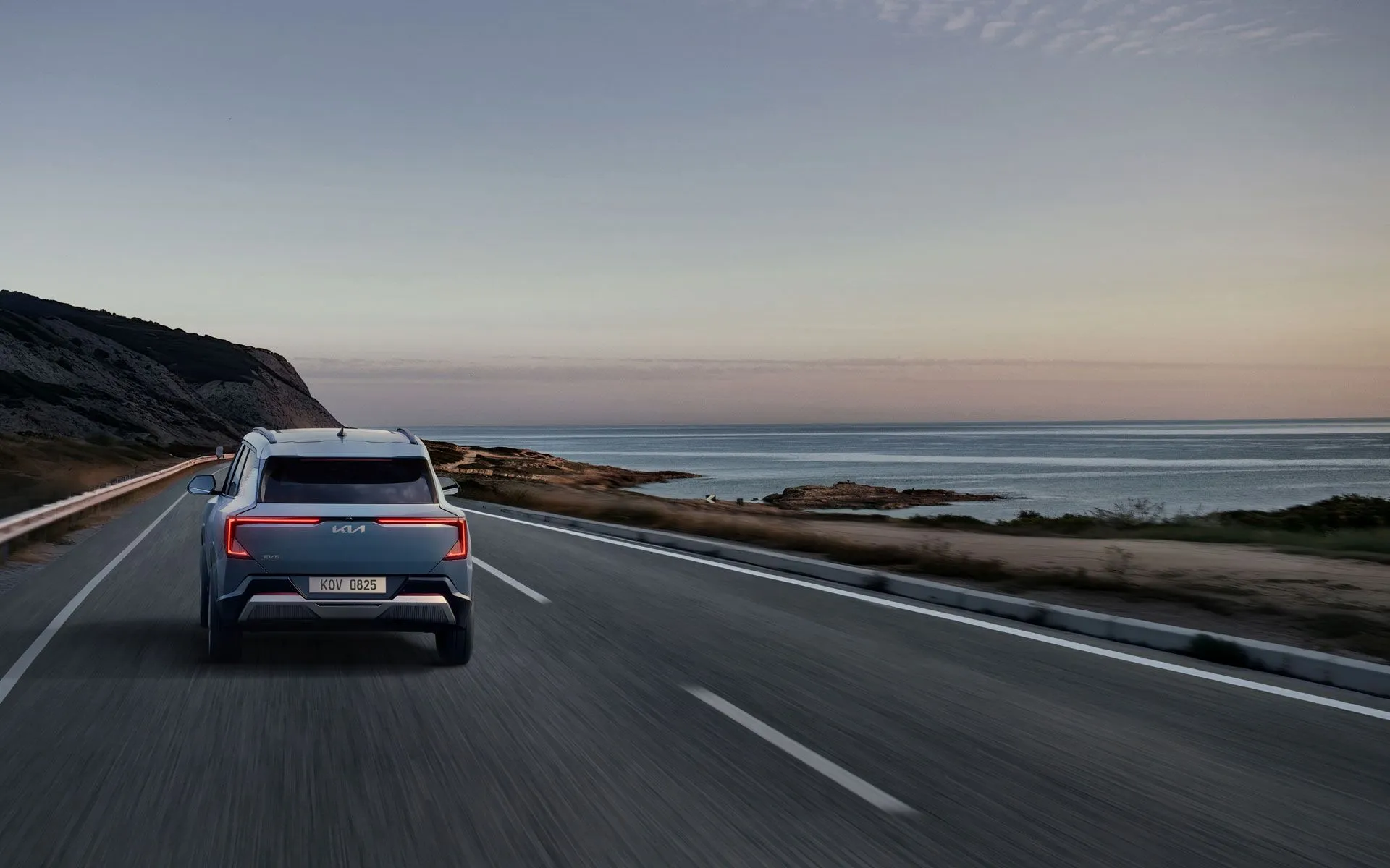https://gcc-1307444343.cos.accelerate.myqcloud.com/cc/car-image/82df7fd3