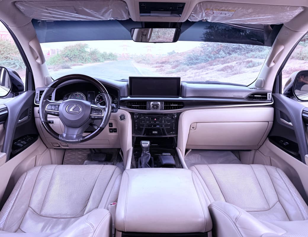 Lexus LX 2017