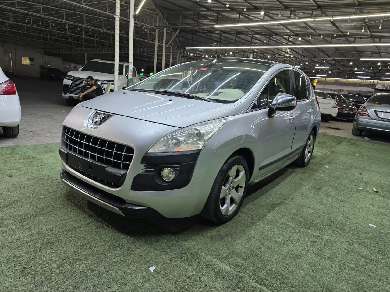 Peugeot 3008 2011