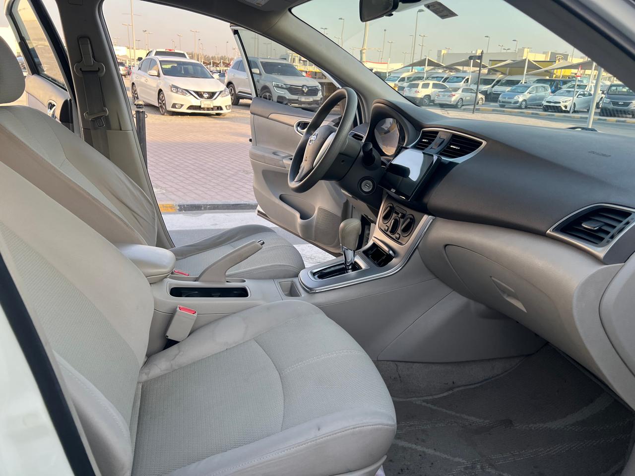 Nissan Sentra 2019