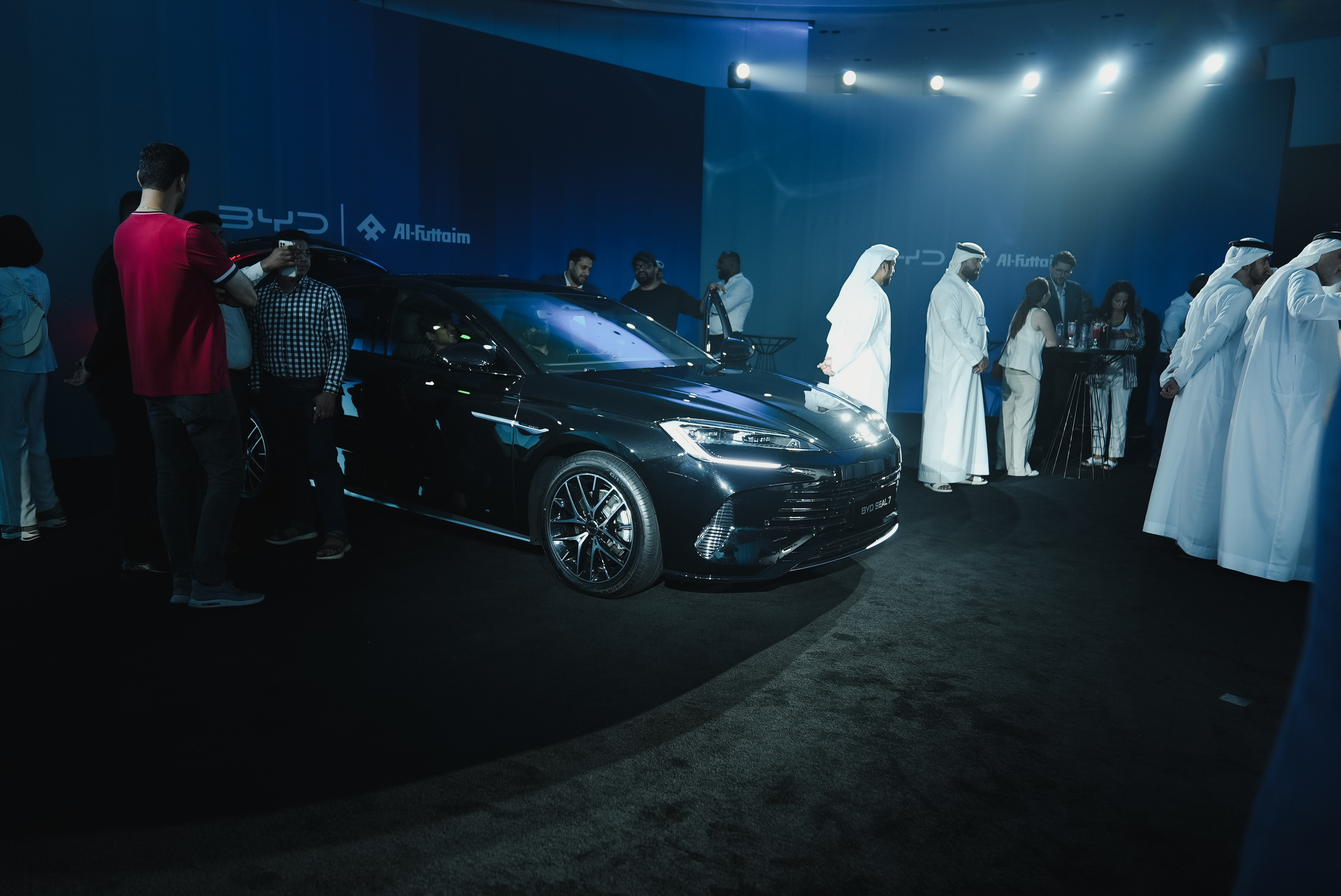 https://gcc-1307444343.cos.accelerate.myqcloud.com/cc/car-image/9658f510