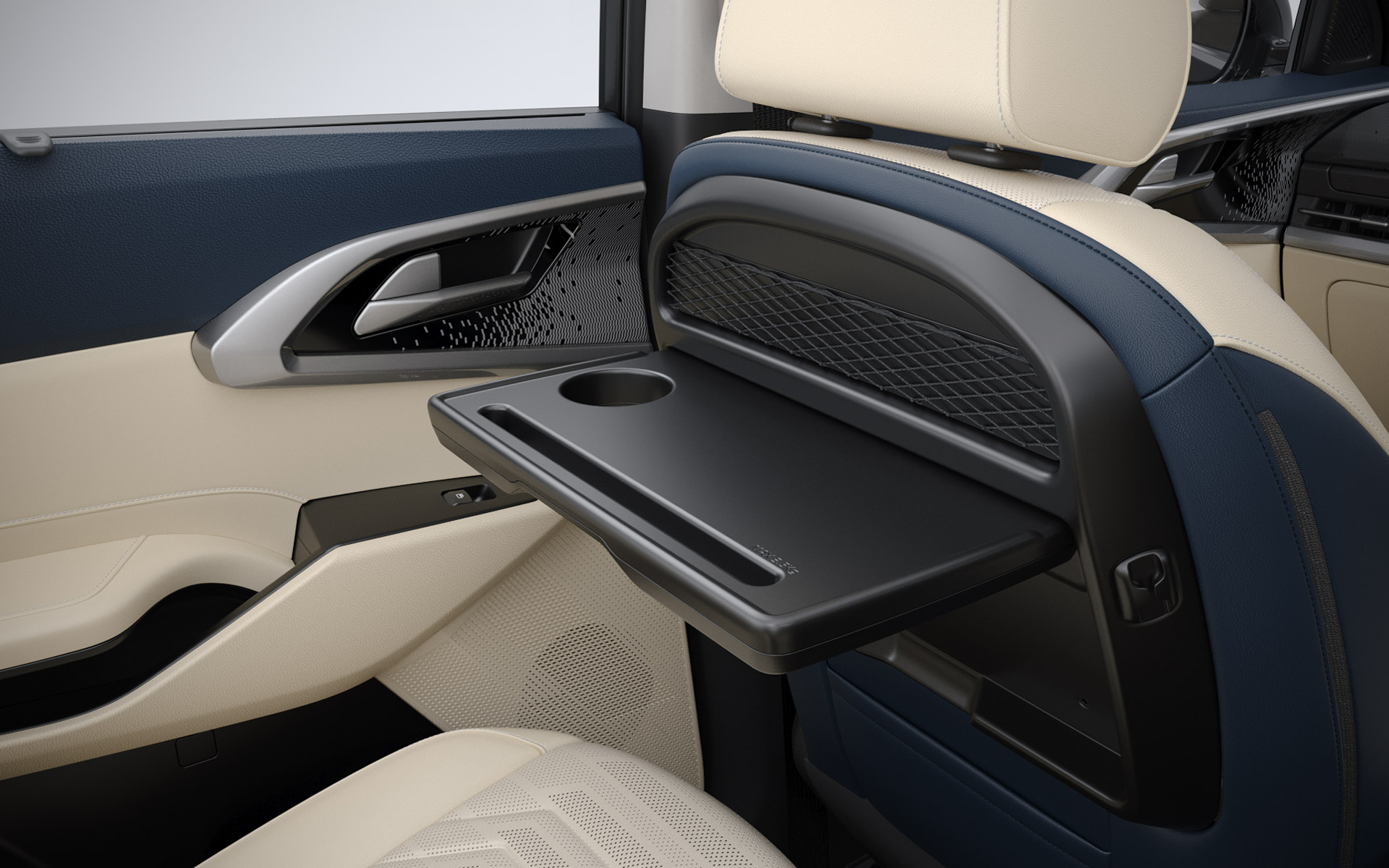https://gcc-1307444343.cos.accelerate.myqcloud.com/cc/car-image/98155d6b