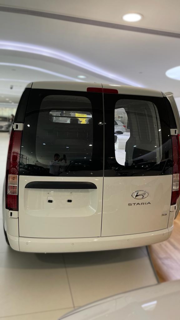 Hyundai Staria 2025 3.5L