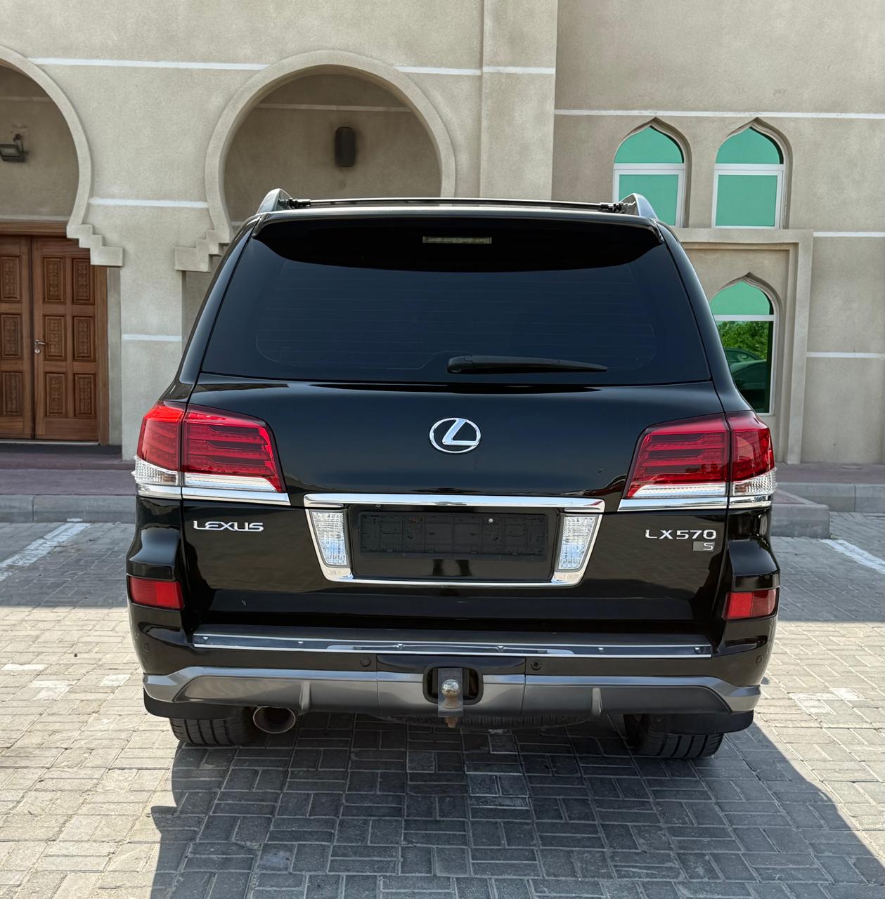Lexus LX 2015