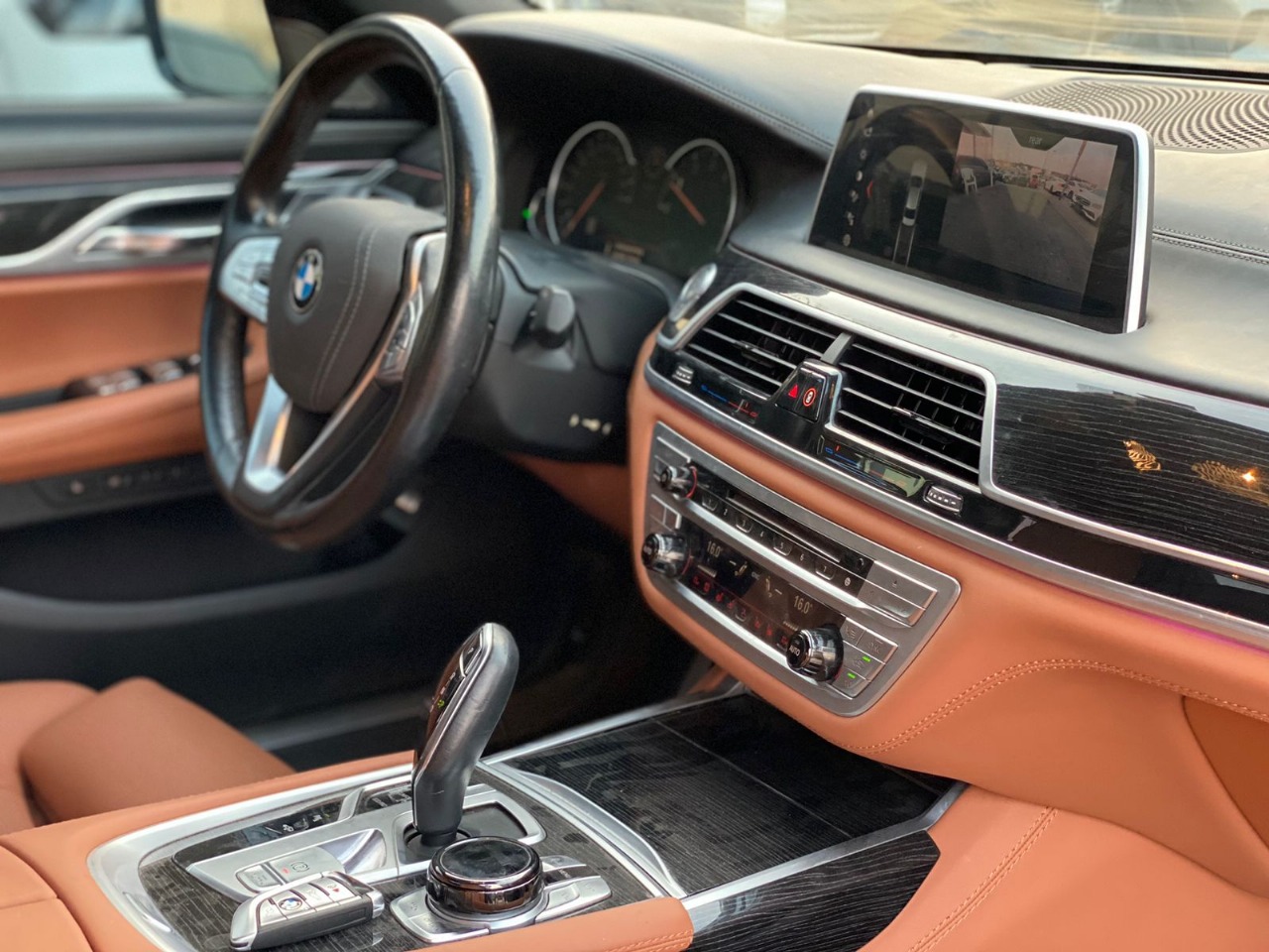 https://gcc-1307444343.cos.accelerate.myqcloud.com/cc/car-image/9c050b70