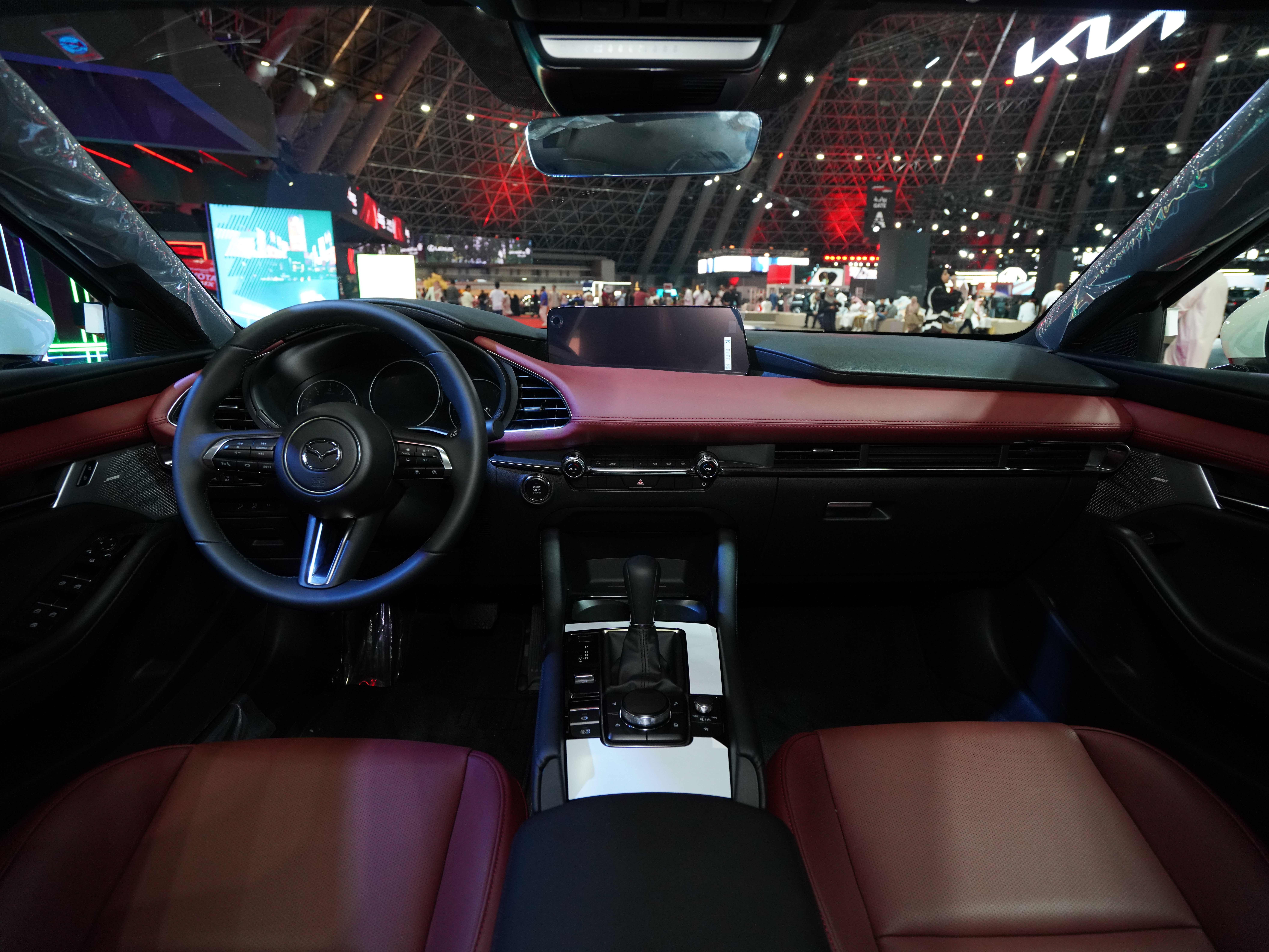https://gcc-1307444343.cos.accelerate.myqcloud.com/cc/car-image/9d8e1376