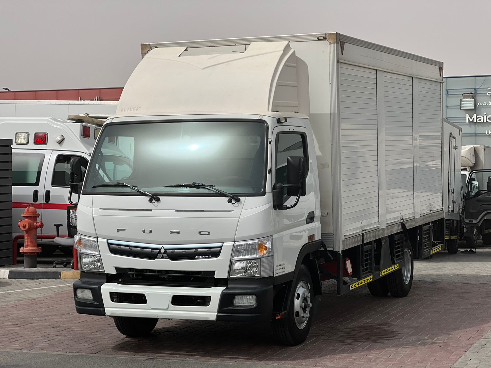 Mitsubishi Canter 2020