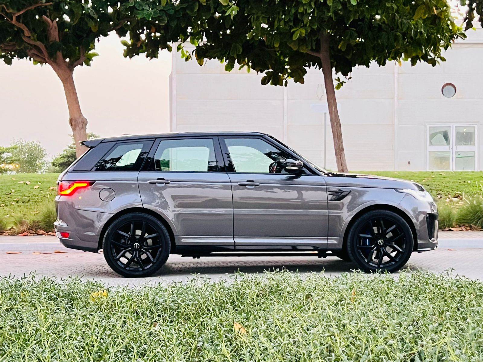 Land Rover Range Rover Sport  2016