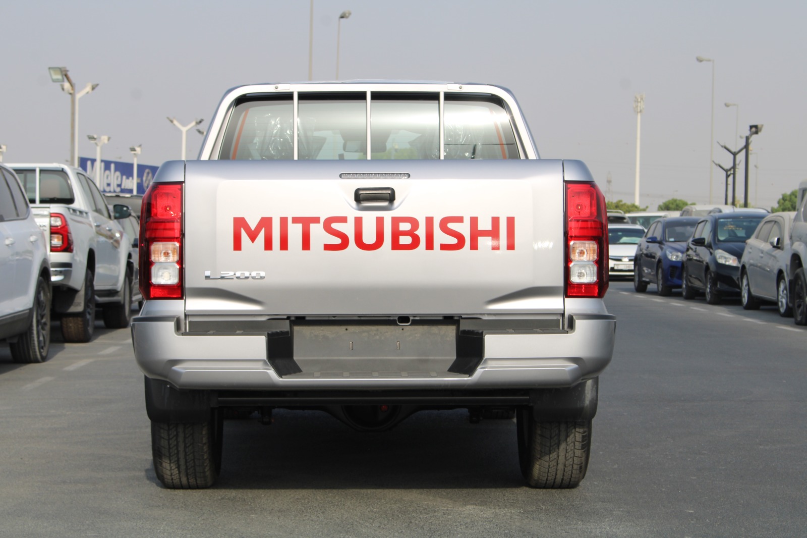 ميتسوبيشي L200 2025 2.4L