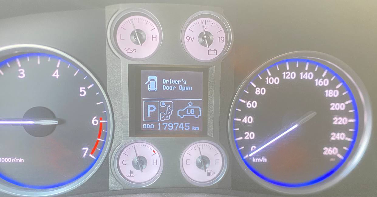 لكزس LX 2011 5700L