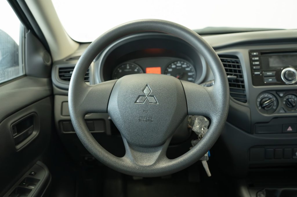Mitsubishi L200 2023 2.5L