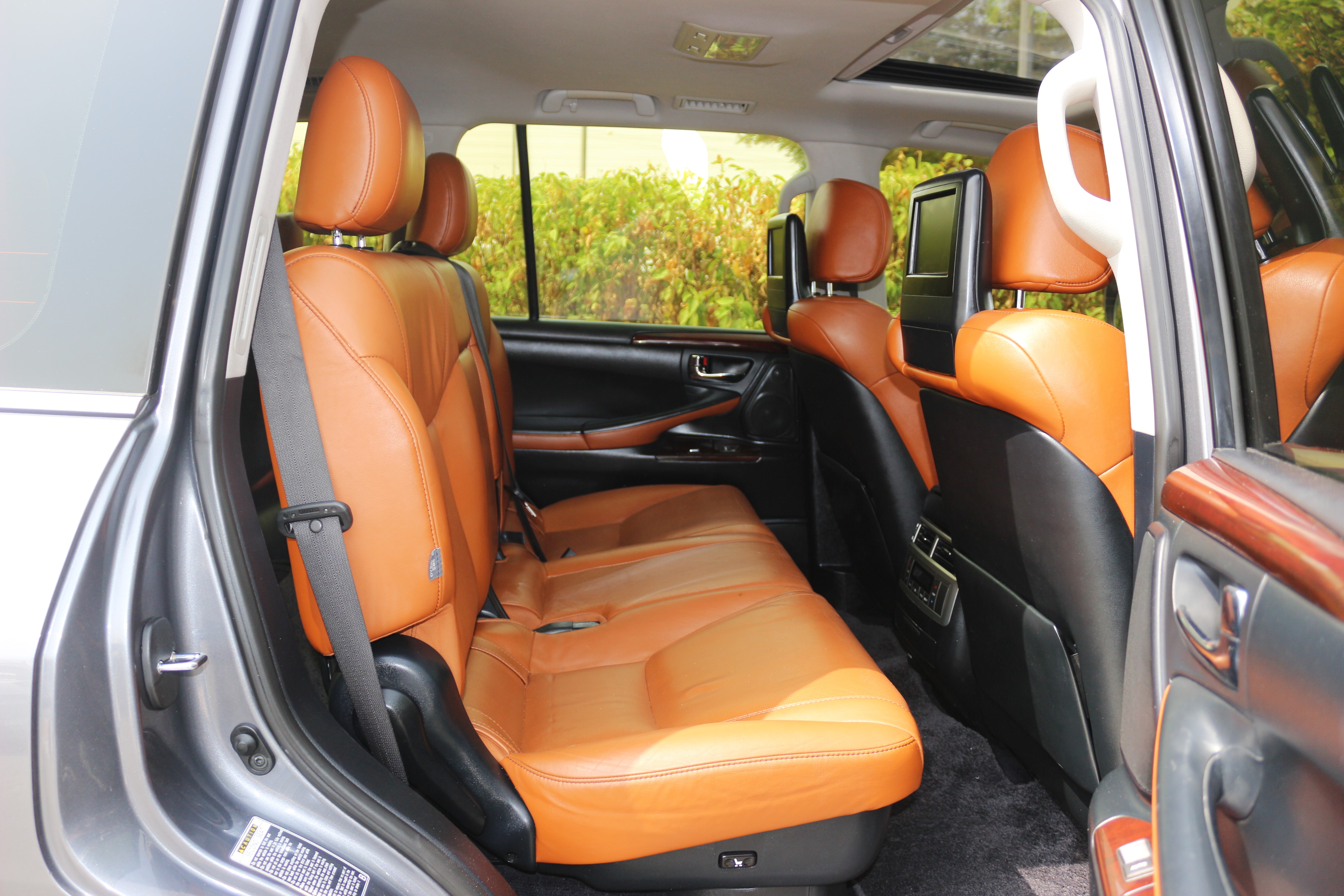 Lexus LX 2013