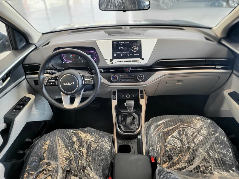 Kia Carens 2025 1.5L