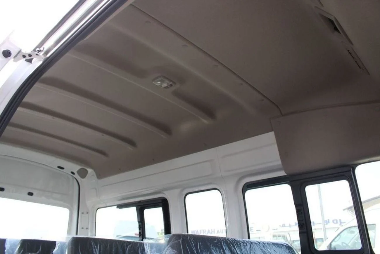 Discover undefined undefined Exterior Interior Images.Find all aspects and details of cars.