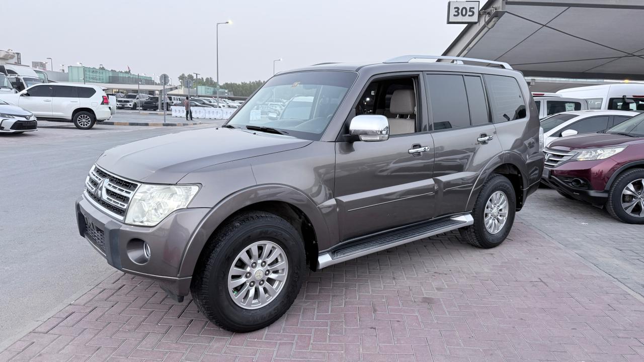 Mitsubishi Pajero 2010