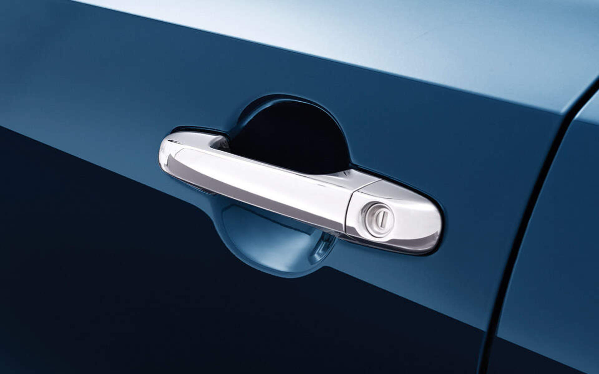 https://gcc-1307444343.cos.accelerate.myqcloud.com/cc/car-image/a7dee24b