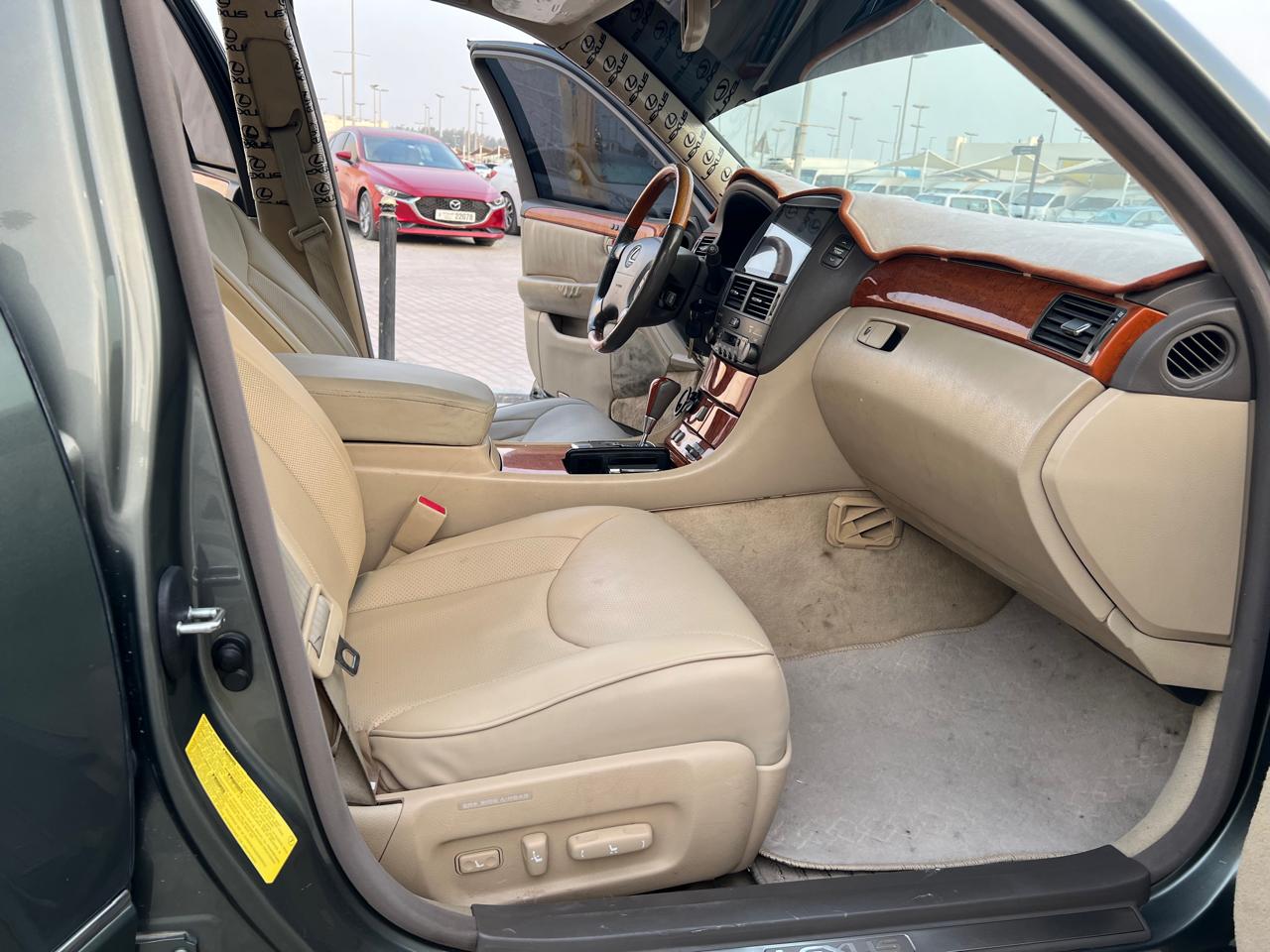 Lexus LS 2005