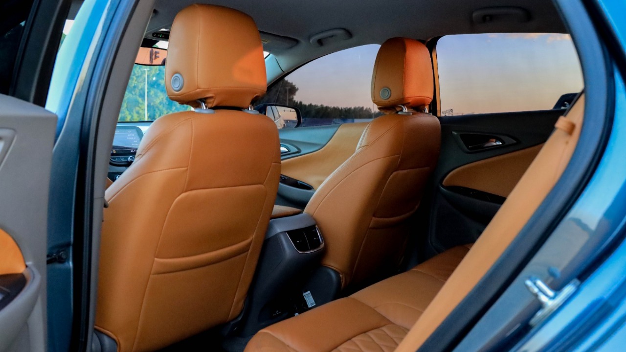 https://gcc-1307444343.cos.accelerate.myqcloud.com/cc/car-image/a8102f91