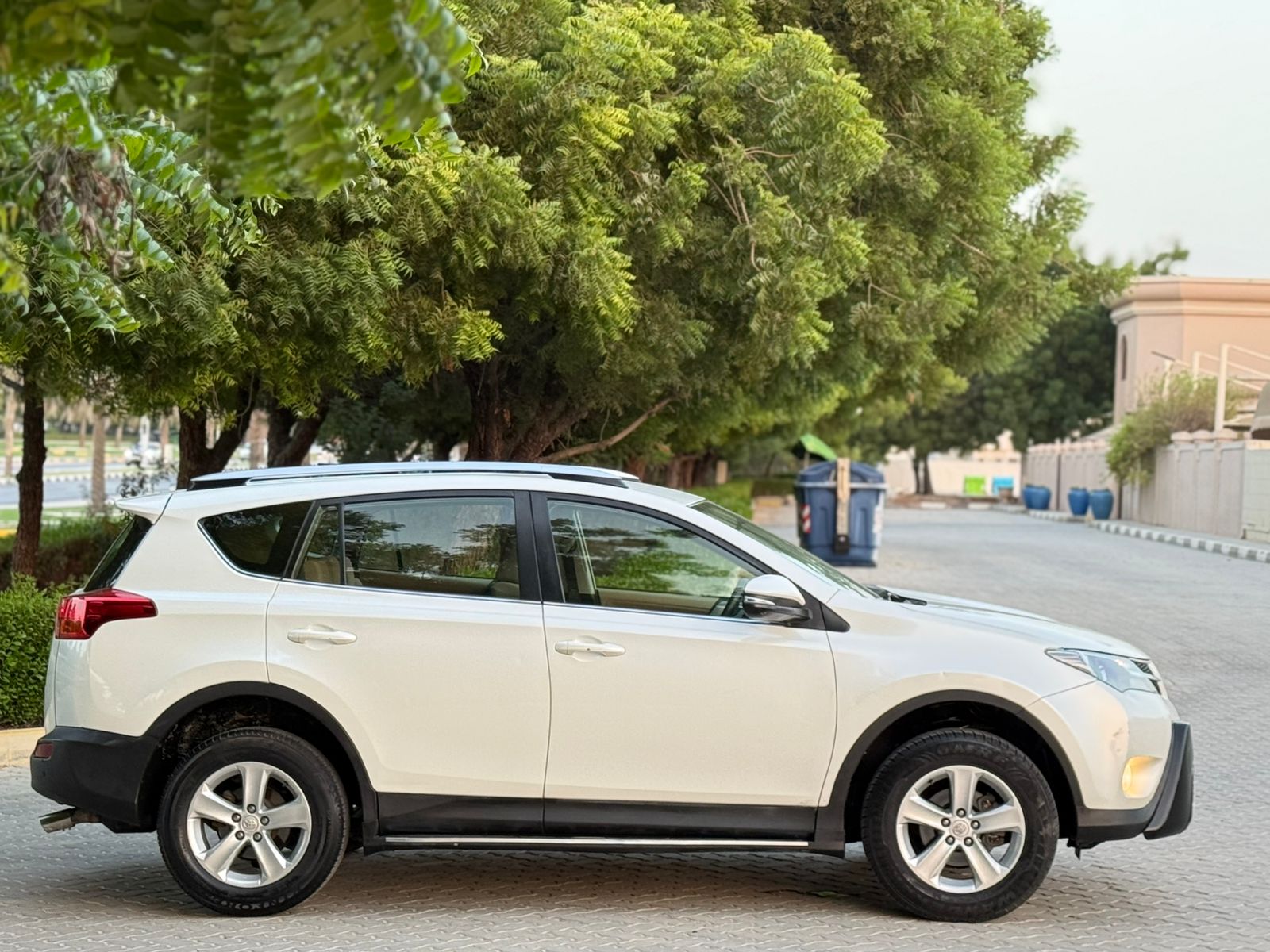 Toyota RAV4 2013 2500L