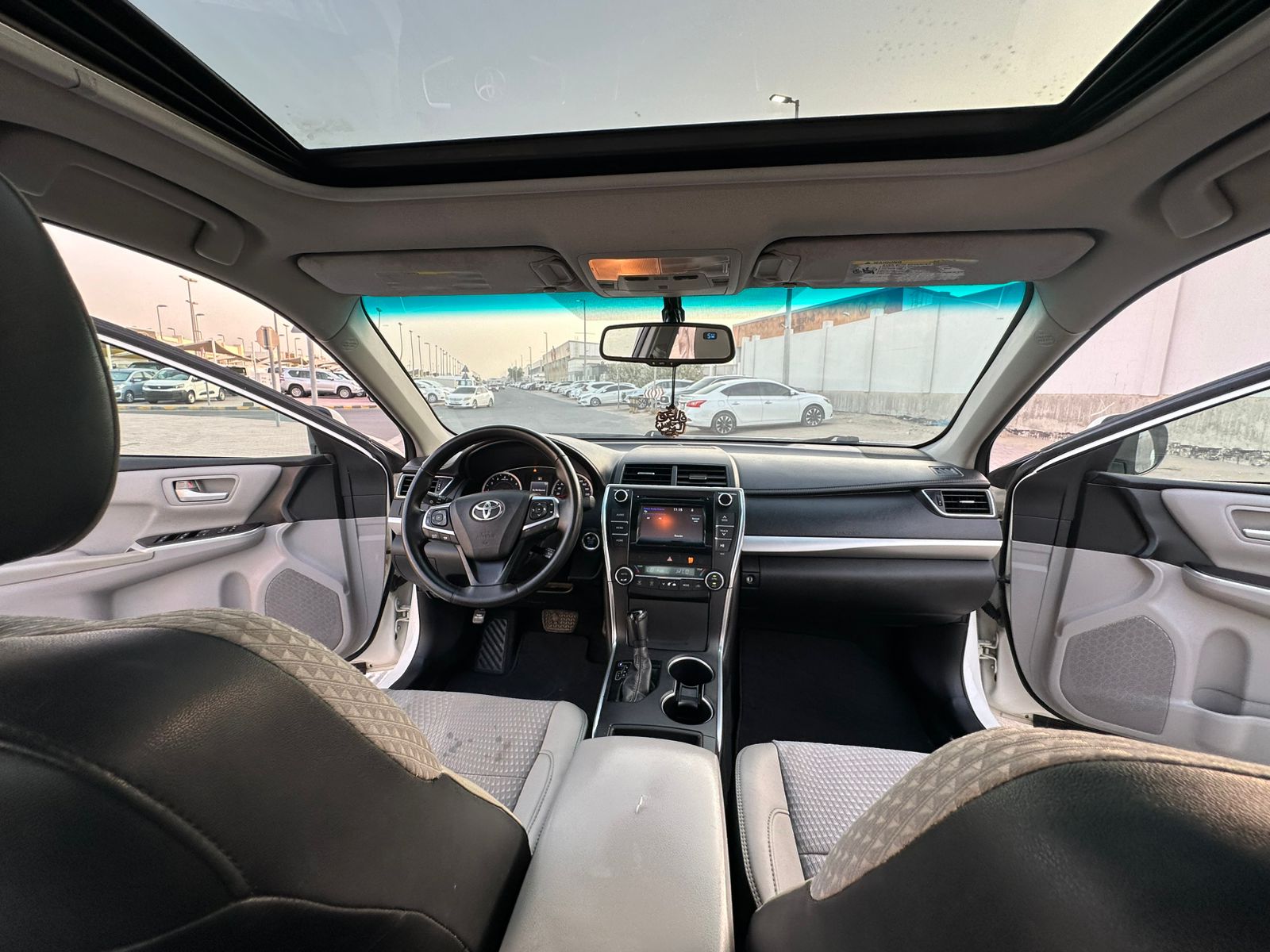 Toyota Camry 2016 2500L