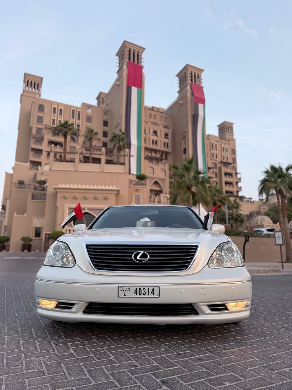 Lexus LS 2004 4.3L