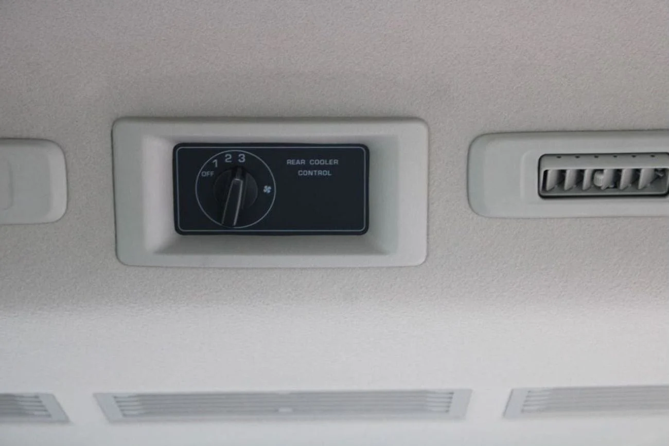 Discover undefined undefined Exterior Interior Images.Find all aspects and details of cars.
