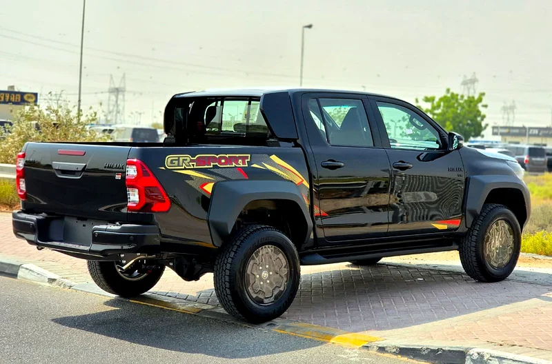 تويوتا هيلوكس 2025 2.8L