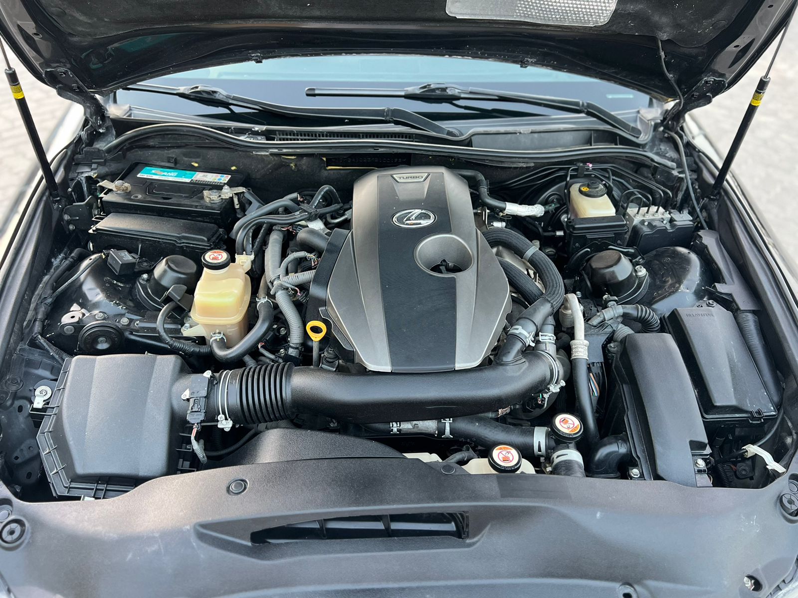Lexus IS 2019