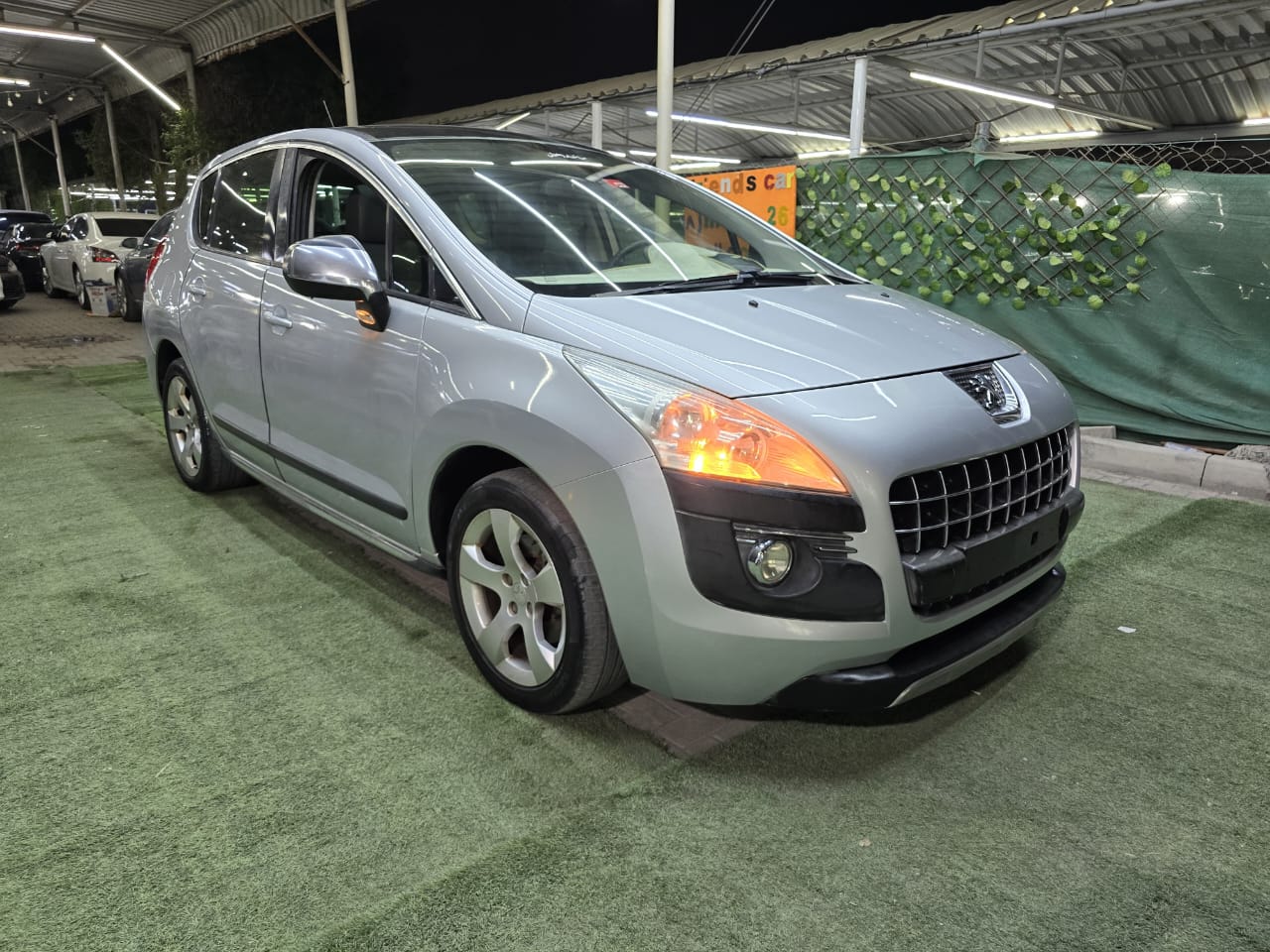 Peugeot 3008 2011