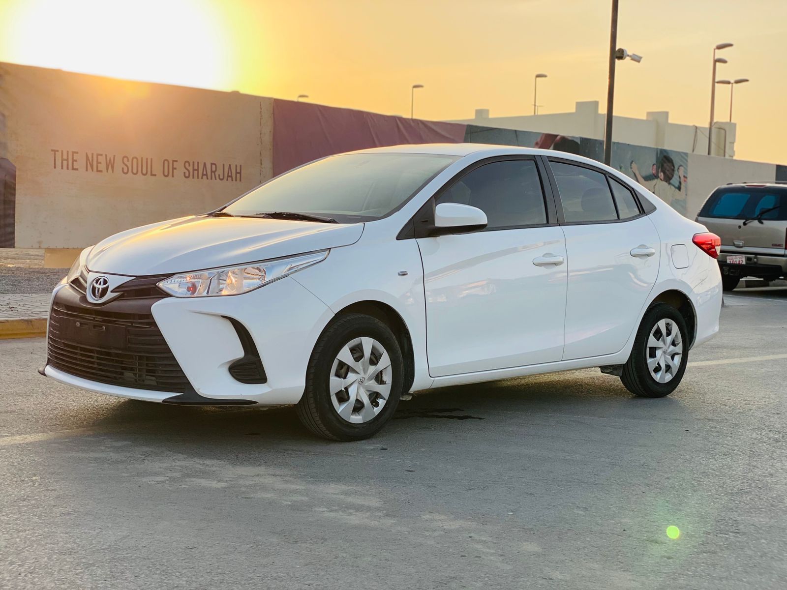 تويوتا يارس سيدان 2022 1.5L