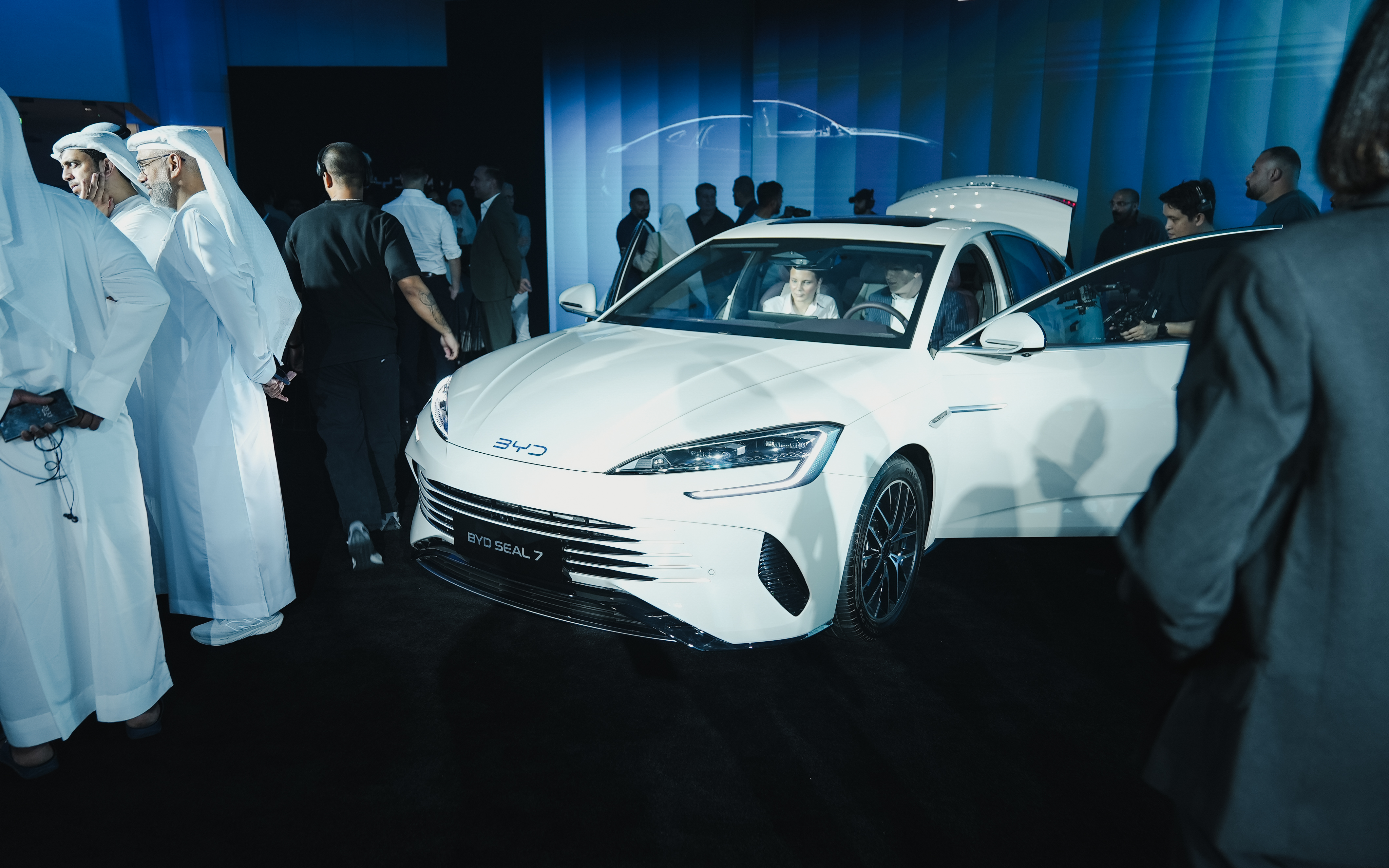 https://gcc-1307444343.cos.accelerate.myqcloud.com/cc/car-image/b7e22886