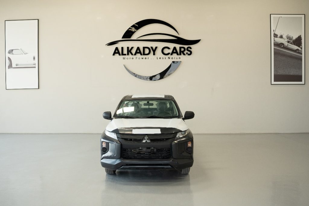 Mitsubishi L200 2023 2.5L