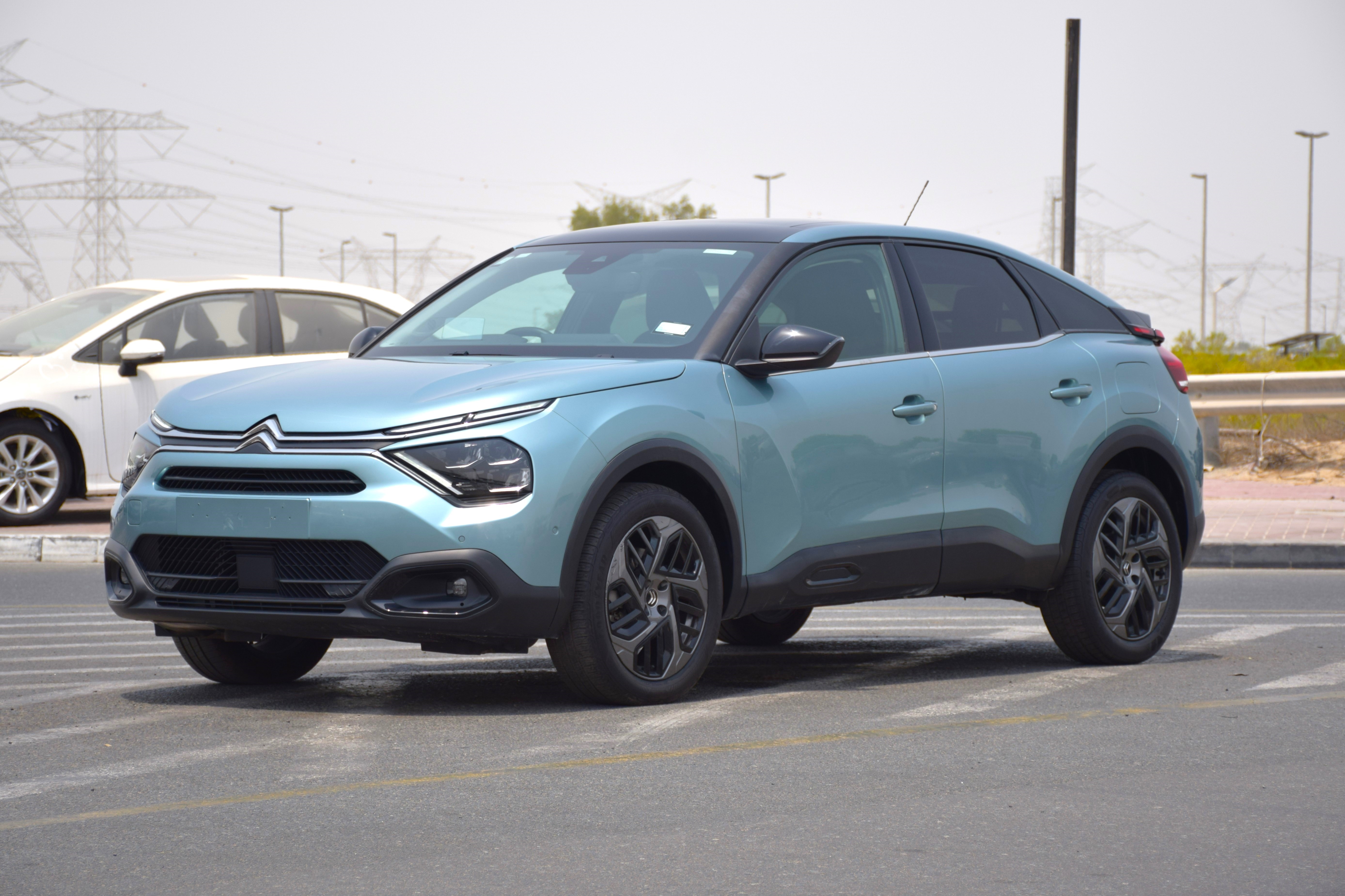 سيتروين C4 2023 1.2L