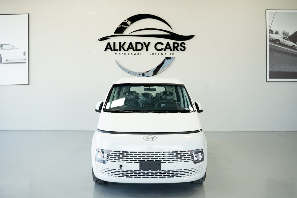 Hyundai Staria 2025 2.2L