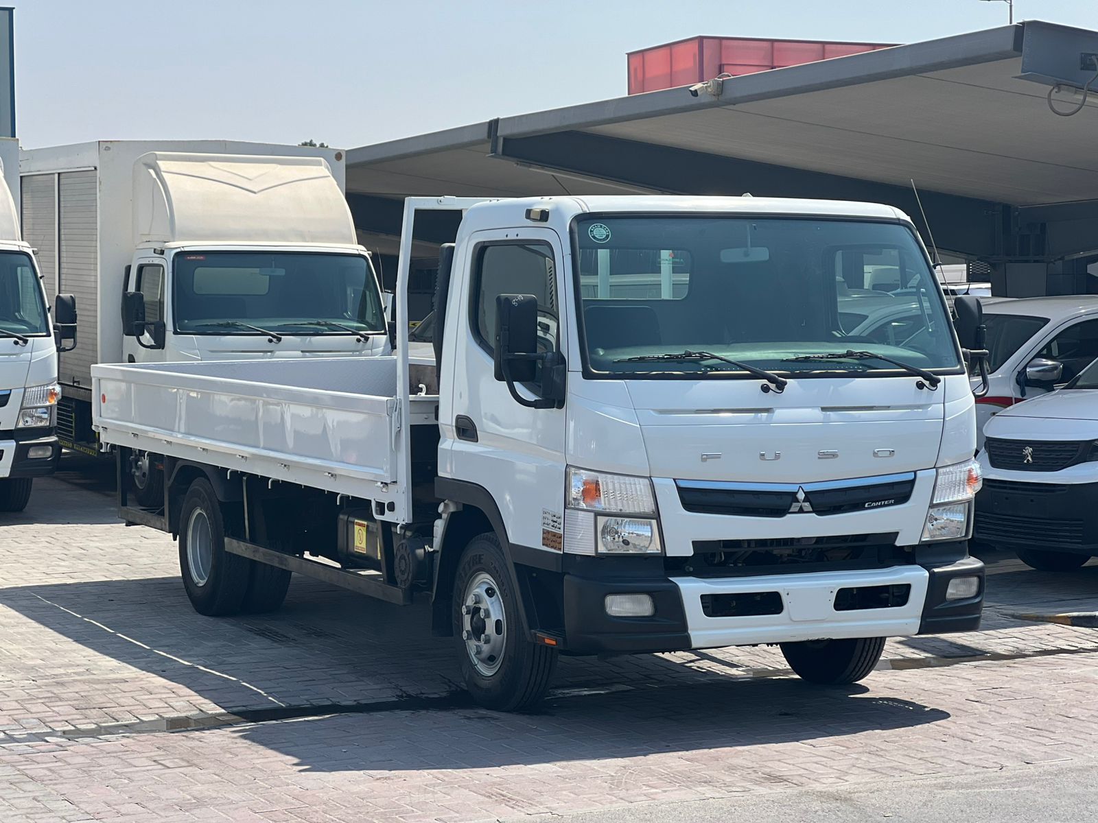 Mitsubishi Canter 2020