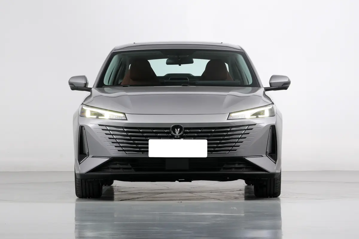 https://gcc-1307444343.cos.ap-singapore.myqcloud.com/cc/car-image/bcad926b