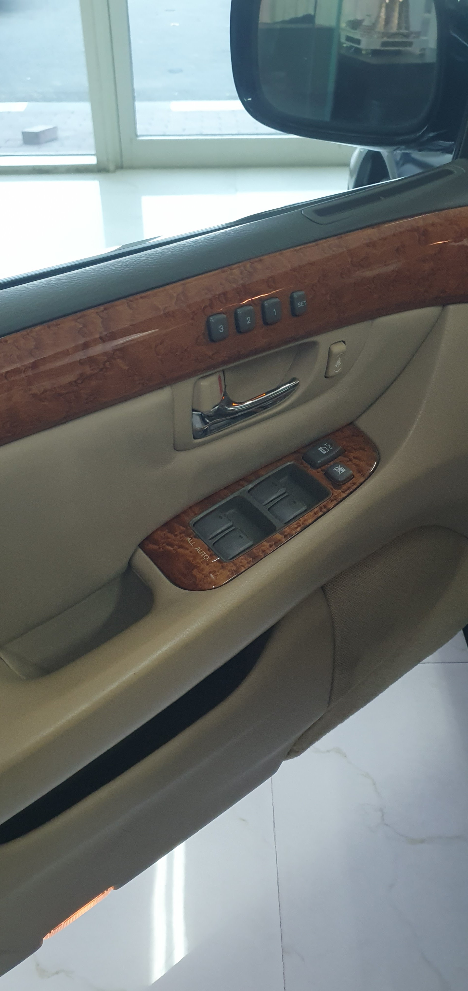 لكزس LS 2005 4.3L