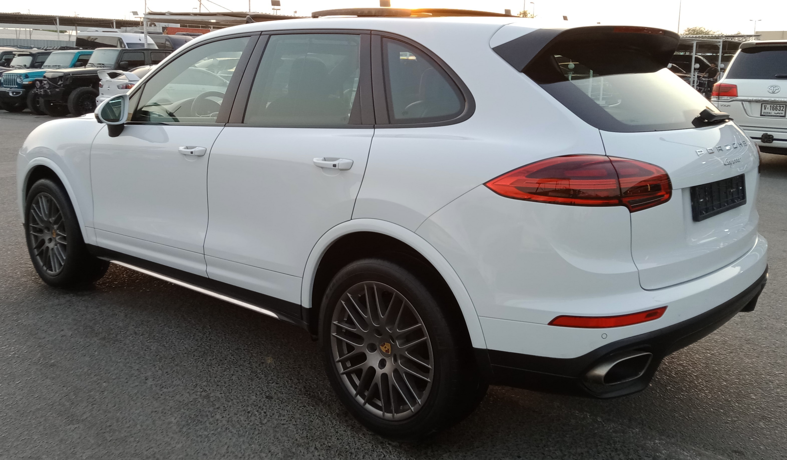 Porsche Cayenne 2017 3604L
