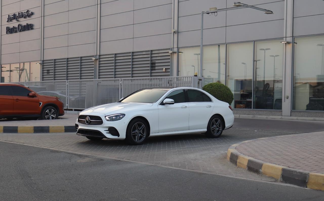 Mercedes Benz E Class 2023 1400L