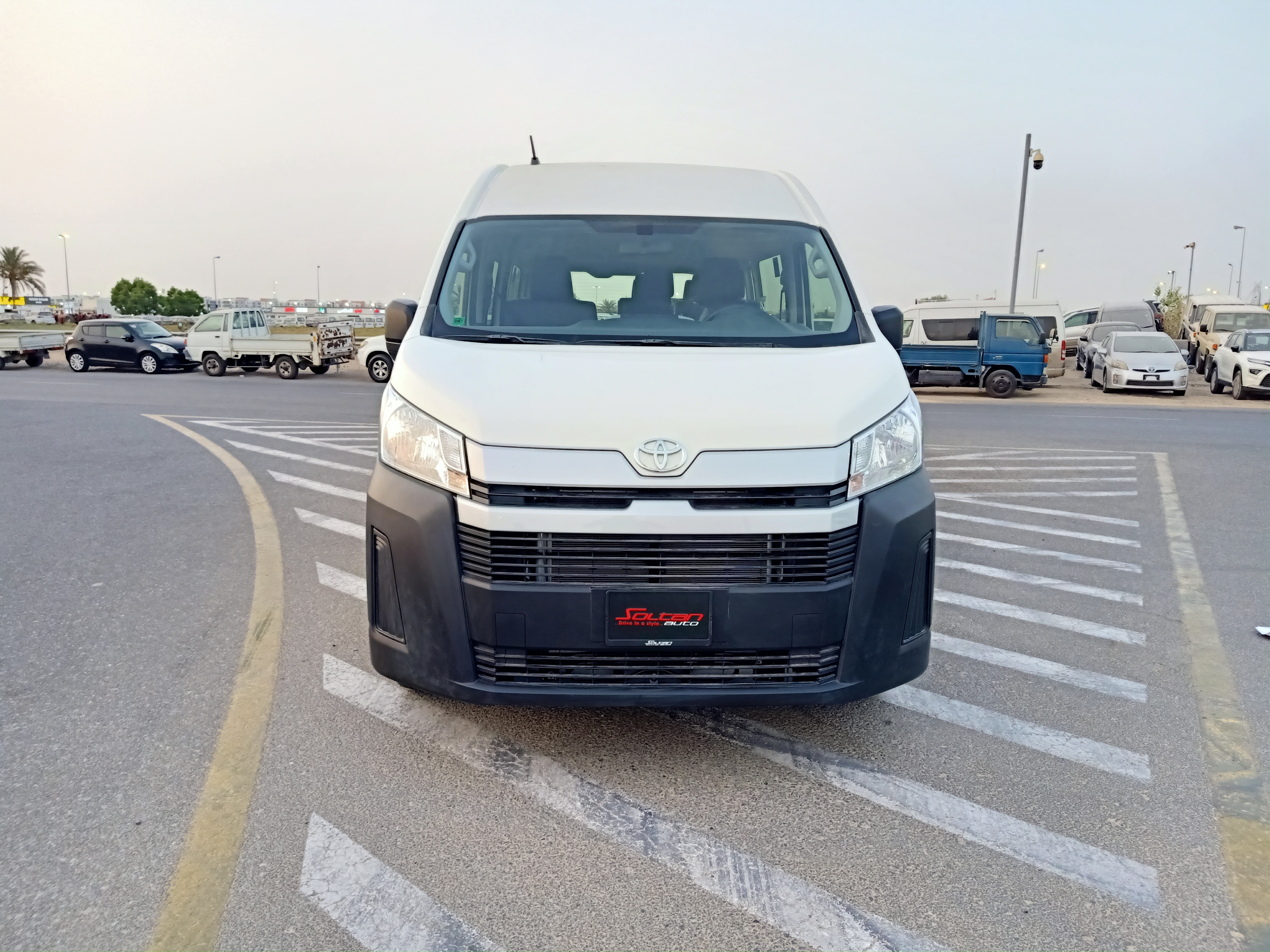Toyota Hiace 2025