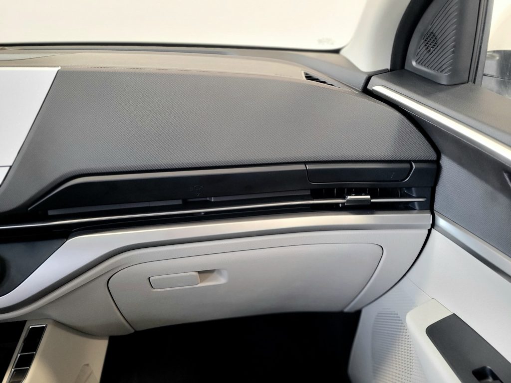 Kia Carens 2025 1.5L