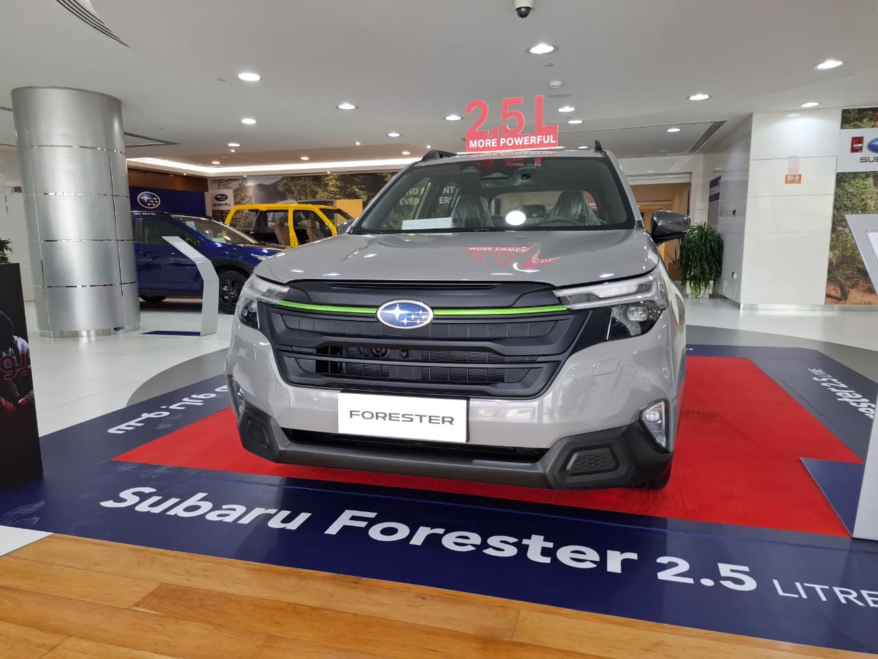 سوبارو فوريستر 2025 2.5L
