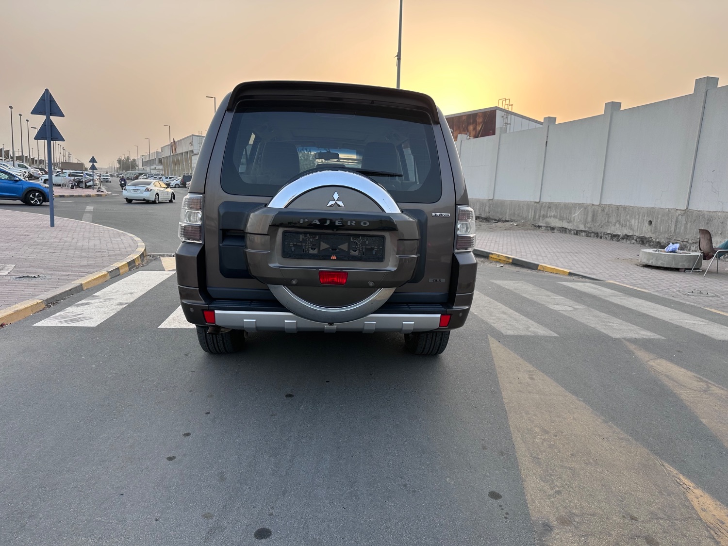 ميتسوبيشي باجيرو آي أو 2013 3800L