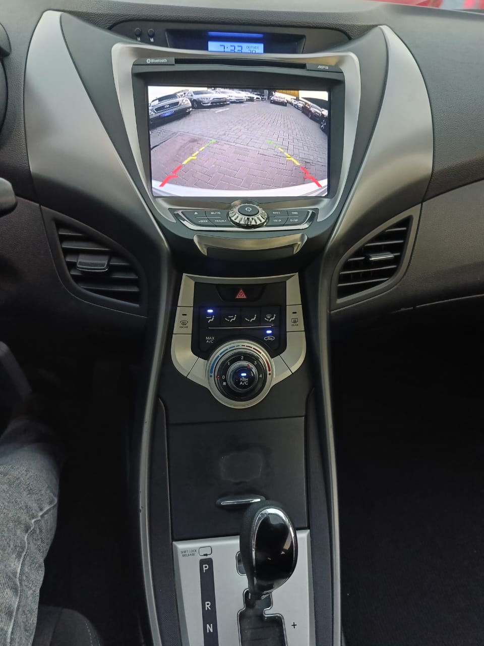 هيونداي إلانترا 2014